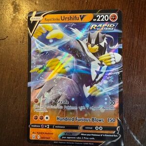 Pokemon Rapid Strike Urshifu V Holo - Black, Yellow, White